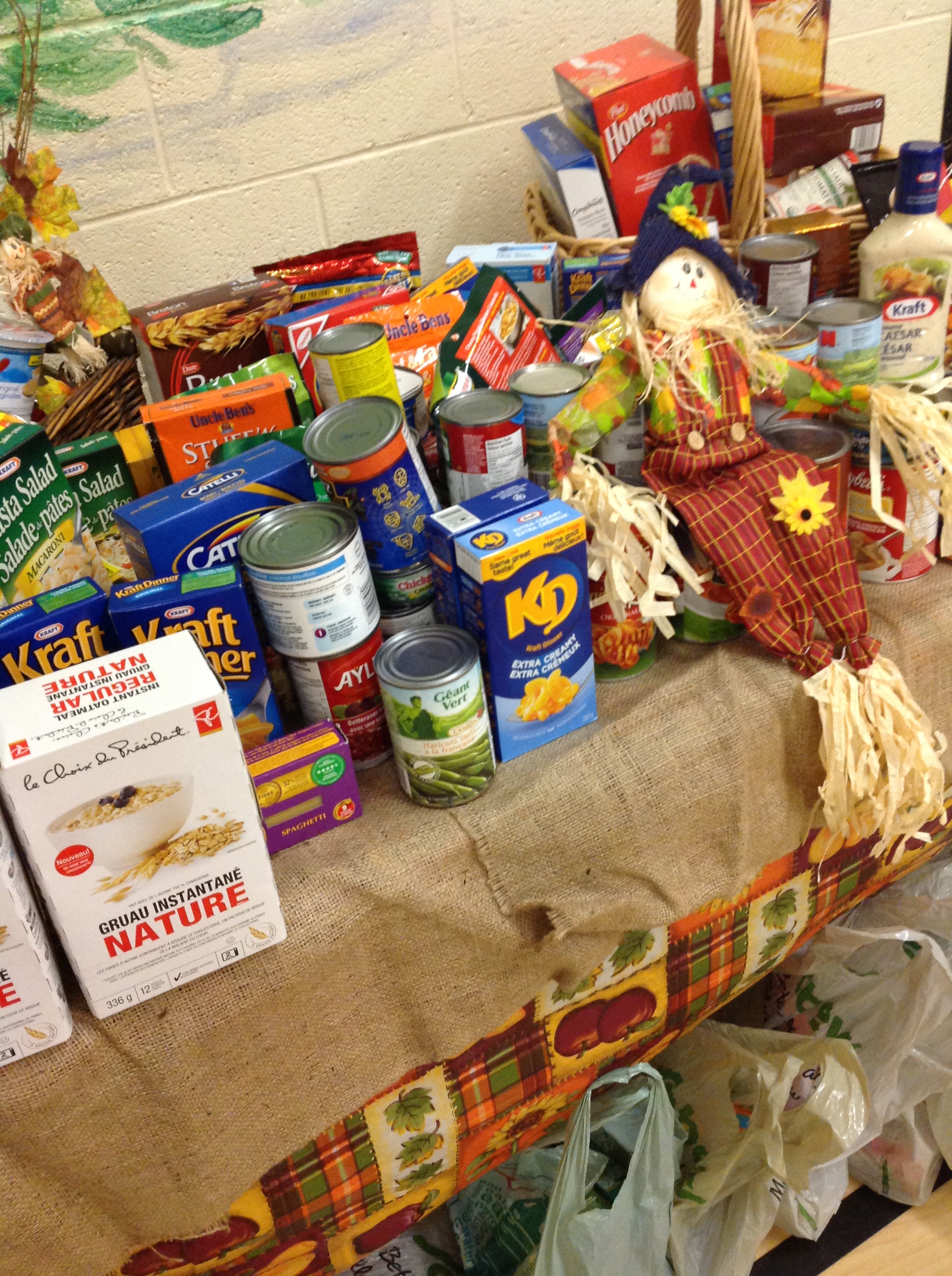 Bring Non perishable Food Items To Donate Brighton School